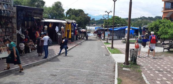 Tour Privado a San Marcos la Laguna, San Pedro la Laguna y Santiago Atitlán - Imagen 2